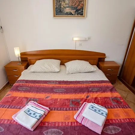Pensión Marjetka & Tina In Rab - Kvarner Region 4*