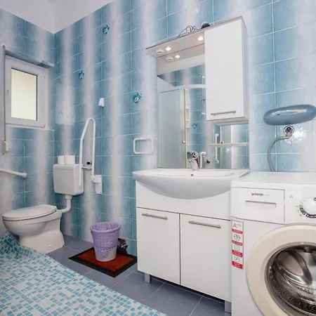 Gæstehus Marjetka & Tina In Rab - Kvarner Region 4*