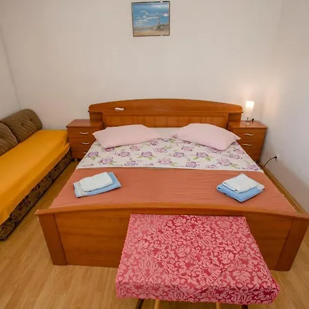 Gæstehus Marjetka & Tina In Rab - Kvarner Region 4*
