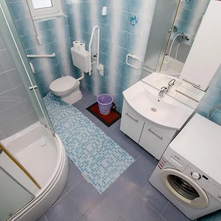 Guest house Marjetka & Tina In Rab - Kvarner Region